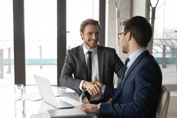 How Small Businesses Can Use Storytelling to Share Positive Messages Online