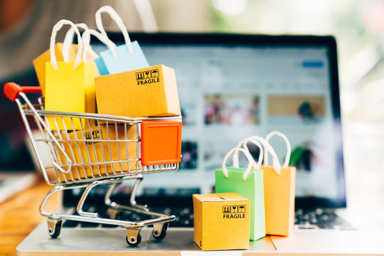 How Augmented Reality is Changing Shopping